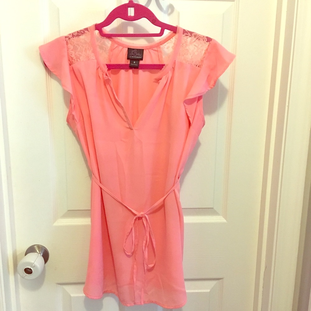 Maternity Peach/coral shirt